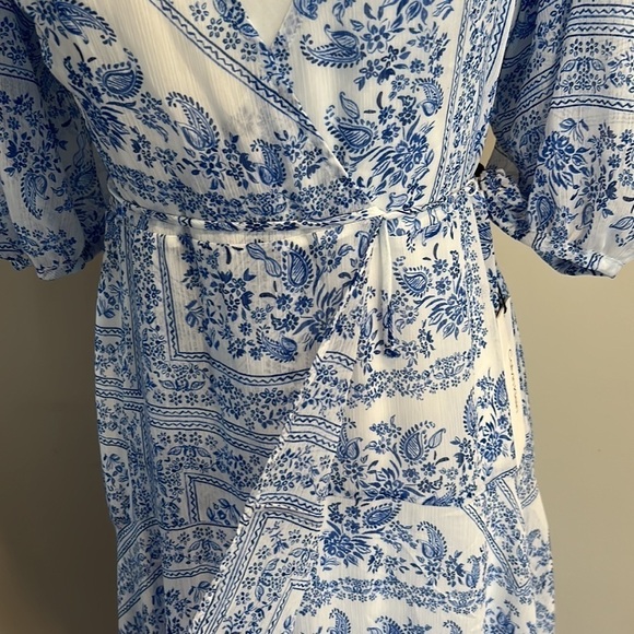 ⭐️ New Calvin Klein 8 Blue Chiffon Midi Wrap Dress - Picture 8 of 12